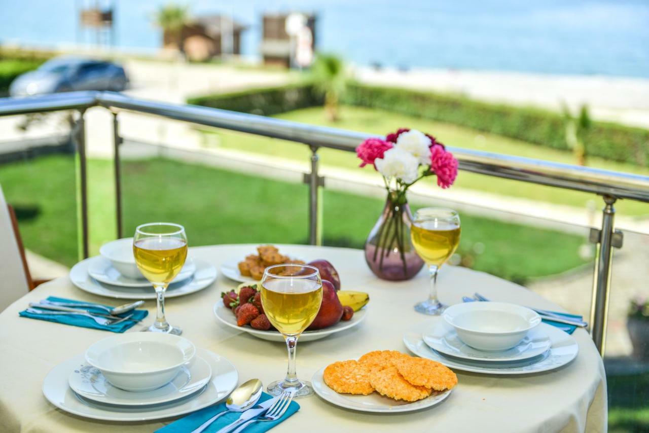 Saros Apartments Calis Beach Fethiye Exterior foto