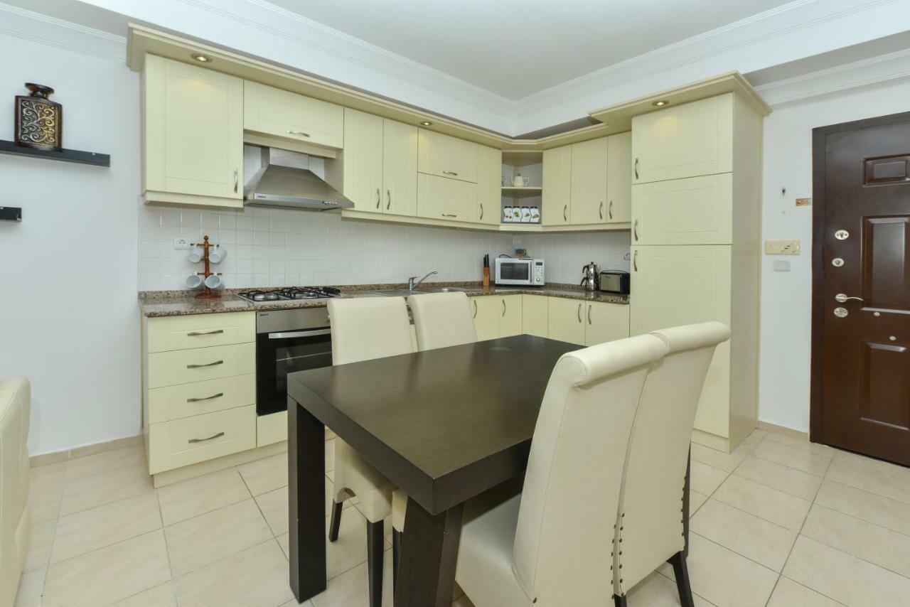 Saros Apartments Calis Beach Fethiye Exterior foto